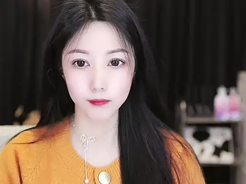 Nuyoah-77 online show from March 2025 04:11:01 PM