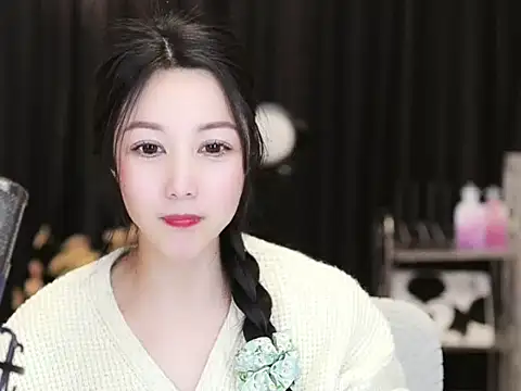 Nuyoah-77 online show from March 2025 06:47:02 PM