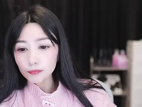 Nuyoah-77 online show from November 2025 04:32:02 PM