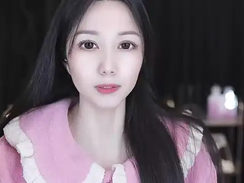 Nuyoah-77 online show from February 2026 05:12:02 PM