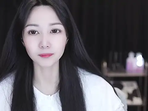 Nuyoah-77 online show from March 2026 06:30:02 AM