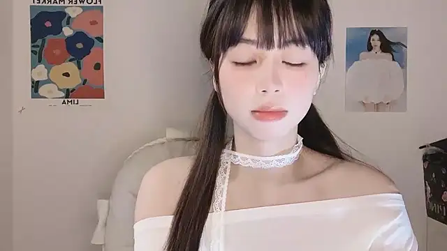 -Hottie online show from December 2025 03:57:01 PM