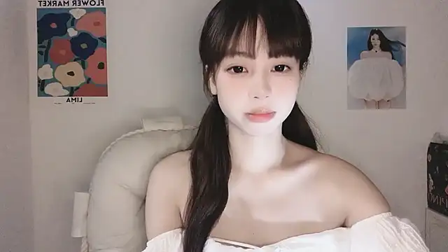 -Hottie online show from September 2025 04:14:02 PM