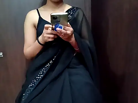 Snapshot of GoldnessAishu chatting on January 2025 07:08:01 PM GoldnessAishu online show from January 2025 07:08:01 PM