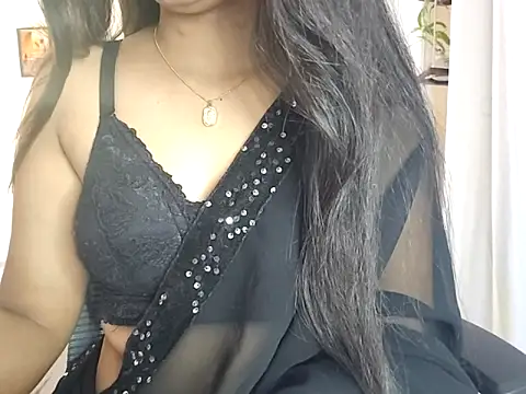 Snapshot of GoldnessAishu chatting on September 2025 09:42:02 PM GoldnessAishu online show from September 2025 09:42:02 PM