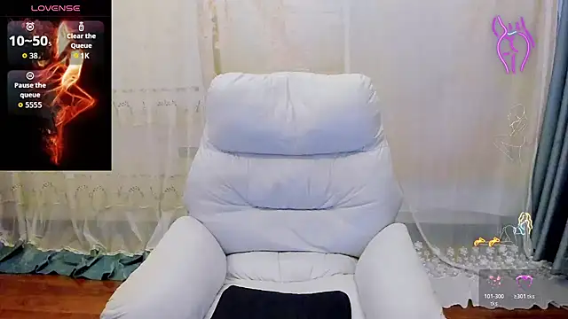 Pennyee online show from June 2026 05:51:01 AM