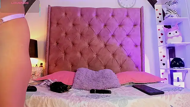 LadyAvalon online show from February 2025 07:49:01 PM
