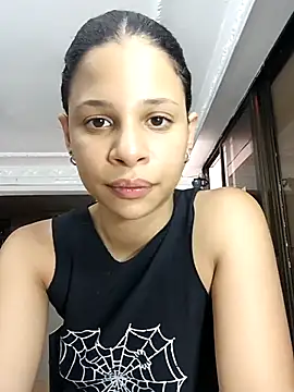 Snapshot of LadyAvalon chatting on October 2025 05:46:02 PM LadyAvalon online show from October 2025 05:46:02 PM