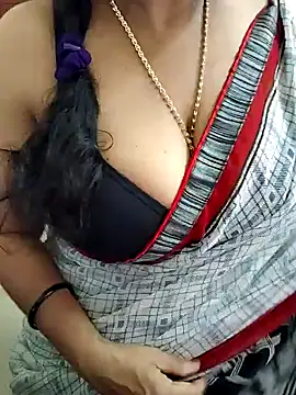 Snapshot of Tamil-ranjitha chatting on March 2025 04:41:01 AM Tamil-ranjitha online show from March 2025 04:41:01 AM