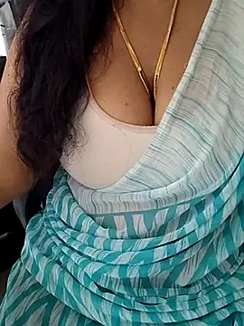 Snapshot of Tamil-ranjitha chatting on March 2025 04:41:02 AM Tamil-ranjitha online show from March 2025 04:41:02 AM