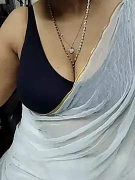 Snapshot of Tamil-ranjitha chatting on March 2025 06:54:01 PM Tamil-ranjitha online show from March 2025 06:54:01 PM