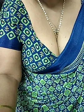 Snapshot of Tamil-ranjitha chatting on February 2025 02:38:02 PM Tamil-ranjitha online show from February 2025 02:38:02 PM