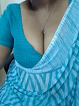 Snapshot of Tamil-ranjitha chatting on February 2025 09:24:02 AM Tamil-ranjitha online show from February 2025 09:24:02 AM