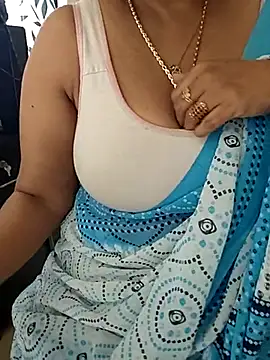 Snapshot of Tamil-ranjitha chatting on March 2025 04:32:02 AM Tamil-ranjitha online show from March 2025 04:32:02 AM