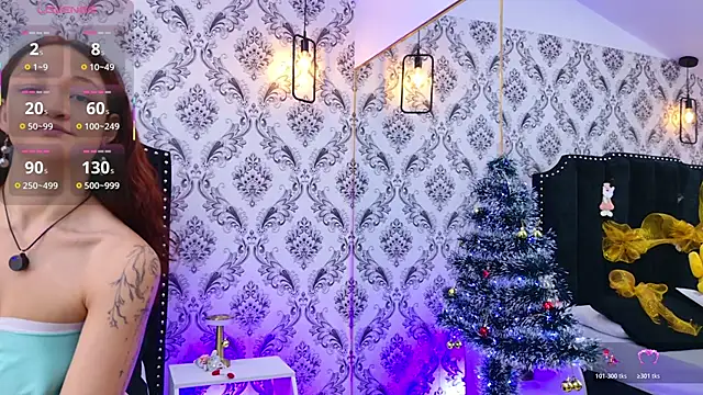 Snapshot of SaaraBrown chatting on November 2025 12:27:02 PM SaaraBrown online show from November 2025 12:27:02 PM