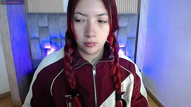 Mia Rinn online show from September 2025 01:06:01 PM
