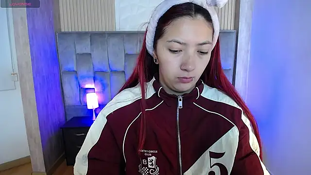 Mia Rinn online show from September 2025 01:07:02 PM
