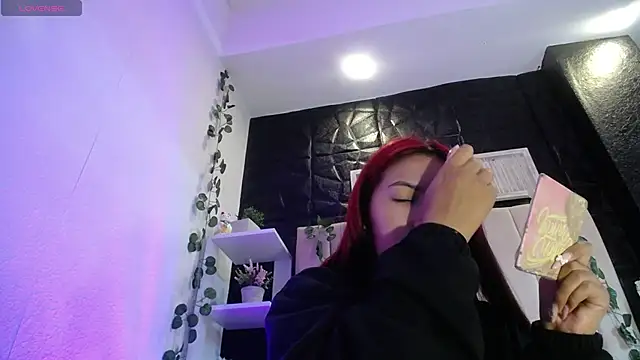 Mia Rinn online show from January 2025 01:27:01 PM