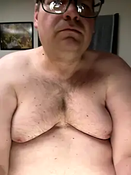 Snapshot of treatbobnicer chatting on December 2025 04:26:02 AM treatbobnicer online show from December 2025 04:26:02 AM