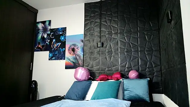 graceymilf666 online show from February 2026 12:04:02 PM