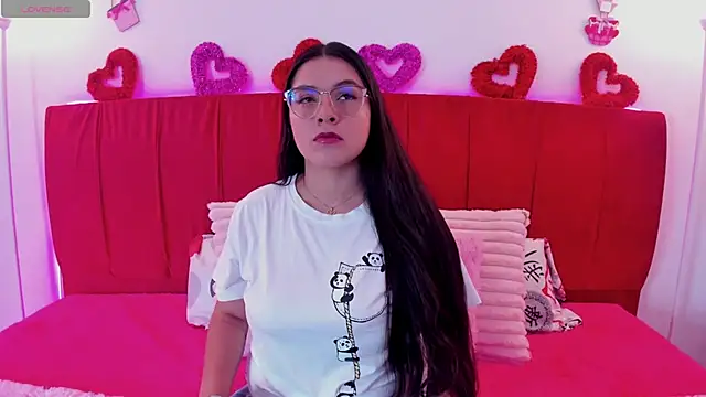 Alice Summer1 online show from February 2026 09:33:02 PM