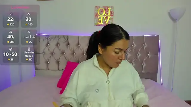 Alice Summer1 online show from February 2026 10:10:02 PM