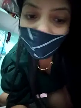 Snapshot of Hotty-Divya chatting on April 2026 02:57:01 PM Hotty-Divya online show from April 2026 02:57:01 PM