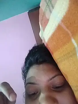Hotty-Divya online show from May 2026 03:04:01 AM