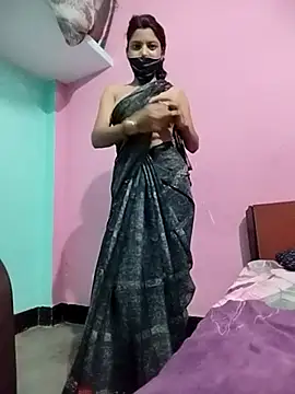 Hotty-Divya online show from September 2025 03:07:02 PM