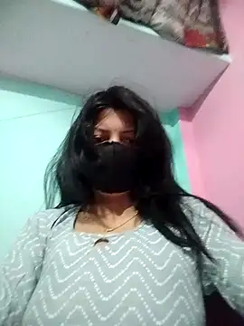 Hotty-Divya online show from April 2026 07:37:01 AM