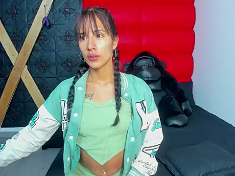 Avi Thomsonn online show from March 2026 02:37:01 AM