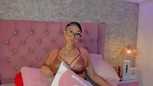 Mia Jansen online show from February 2026 01:52:02 PM