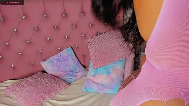 Mia Jansen online show from November 2025 02:09:02 PM