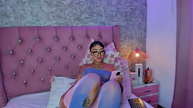 Mia Jansen online show from January 2026 01:59:01 PM