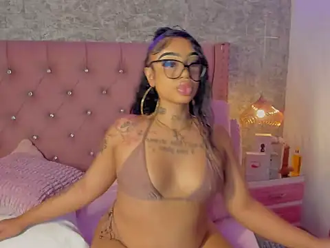 Mia Jansen online show from February 2026 01:44:02 PM