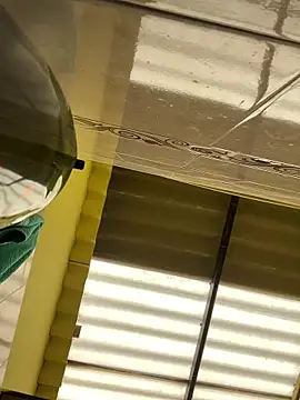 Lesly 10- online show from March 2026 08:31:02 PM