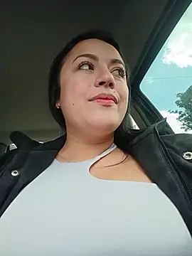 Lesly 10- online show from May 2026 07:01:02 PM
