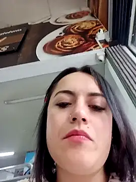 Lesly 10- online show from March 2025 12:26:01 PM