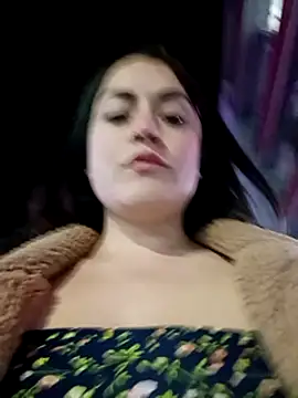 Lesly 10- online show from March 2025 12:19:01 AM
