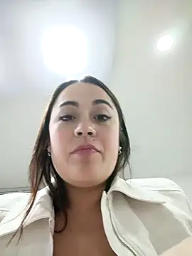 Snapshot of Lesly_10- chatting on November 2025 06:30:02 PM Lesly 10- online show from November 2025 06:30:02 PM