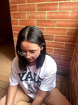 Snapshot of kae_styles chatting on January 2026 02:23:01 PM kae styles online show from January 2026 02:23:01 PM