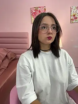 Snapshot of kae_styles chatting on December 2025 08:06:02 PM kae styles online show from December 2025 08:06:02 PM