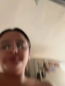 Snapshot of kae_styles chatting on February 2026 06:04:01 PM kae styles online show from February 2026 06:04:01 PM