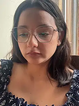 Snapshot of kae_styles chatting on February 2026 08:30:02 PM kae styles online show from February 2026 08:30:02 PM