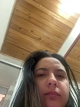 Snapshot of kae_styles chatting on February 2026 02:00:02 PM kae styles online show from February 2026 02:00:02 PM