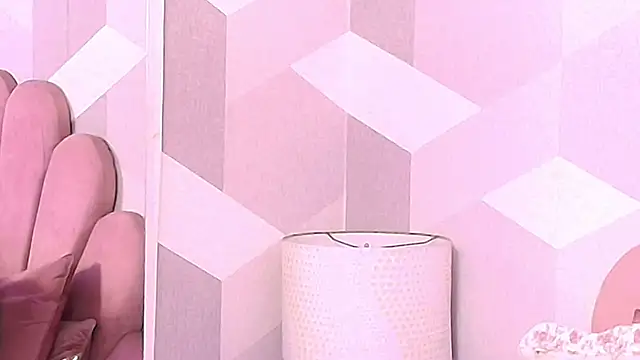 KylieMonnett online show from November 2025 08:02:02 PM