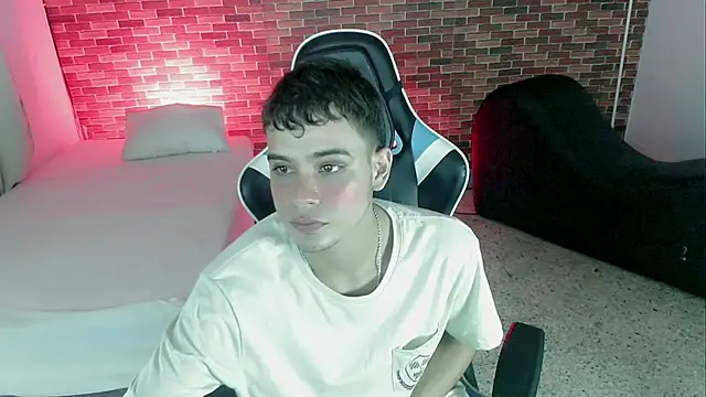 Snapshot of zacariasss_ chatting on September 2025 03:11:02 AM zacariasss online show from September 2025 03:11:02 AM
