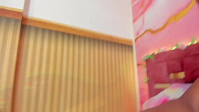 melody paris online show from March 2026 11:00:02 AM