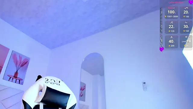 Brianna bigboobs online show from April 2026 11:45:01 AM