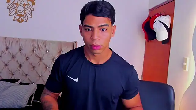 Andrew wolf7 online show from January 2026 01:42:02 AM